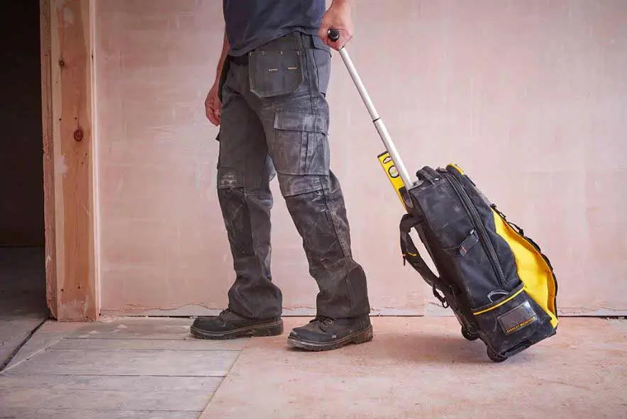 STANLEY - Sac à Dos Porte-Outils Avec Roulettes Et Poignée Télescopique 14 STANLEY - Sac à Dos Porte-Outils Avec Roulettes Et Poignée Télescopique – Image 12