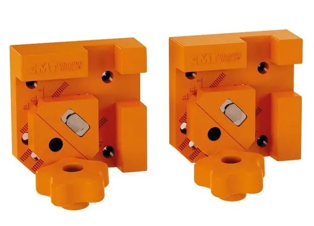 CMT - CFC-002 - Système De Serrage Réglable Angulaire Pour Panneaux, Boîtes Et Cadres 3 CMT - CFC-002 - Système De Serrage Réglable Angulaire Pour Panneaux, Boîtes Et Cadres