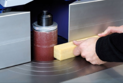 JET - Nettoyant Pour Bande Abrasive -Outils Maison Magasin HOLZMANN Nettoyant pour bande abrasive SBR203 SBR203 2 1