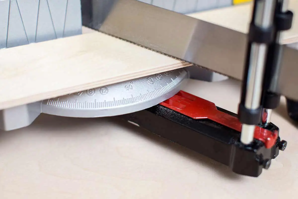 NOBEX - PROMAN 110 - Scie à Onglet Manuelle Haute-précision - Hauteur De Coupe 110 Mm 4 NOBEX - PROMAN 110 - Scie à Onglet Manuelle Haute-précision - Hauteur De Coupe 110 Mm – Image 2