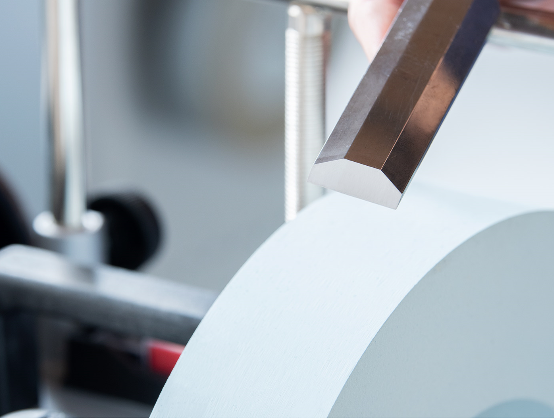 TORMEK - SJ-250 Tormek Japanese Waterstone 6 TORMEK - SJ-250 Tormek Japanese Waterstone – Image 4